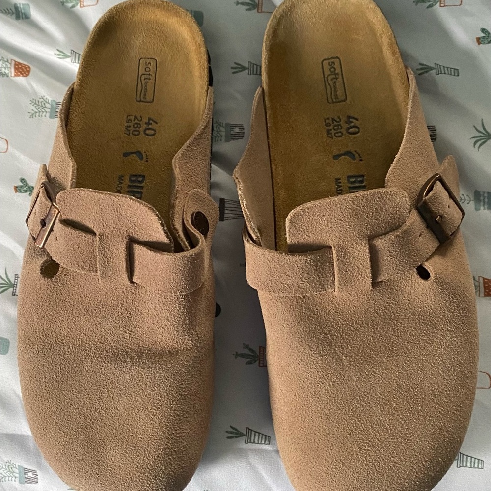 Birkenstock Tan Suede Clogs